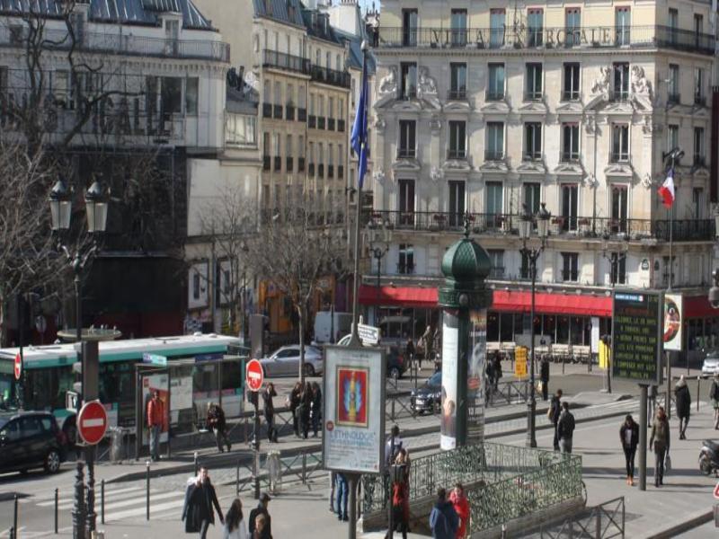 Hotel Clauzel Paris Exteriör bild